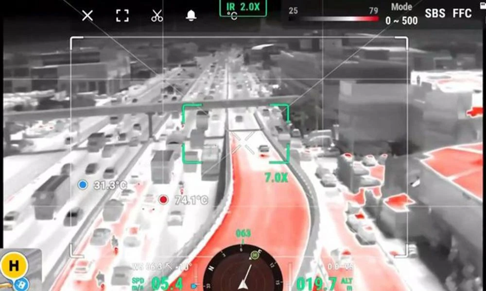 «Βράζει» η Αθήνα: Drone δείχνει 80 βαθμούς Κελσίου στις οροφές των αυτοκινήτων